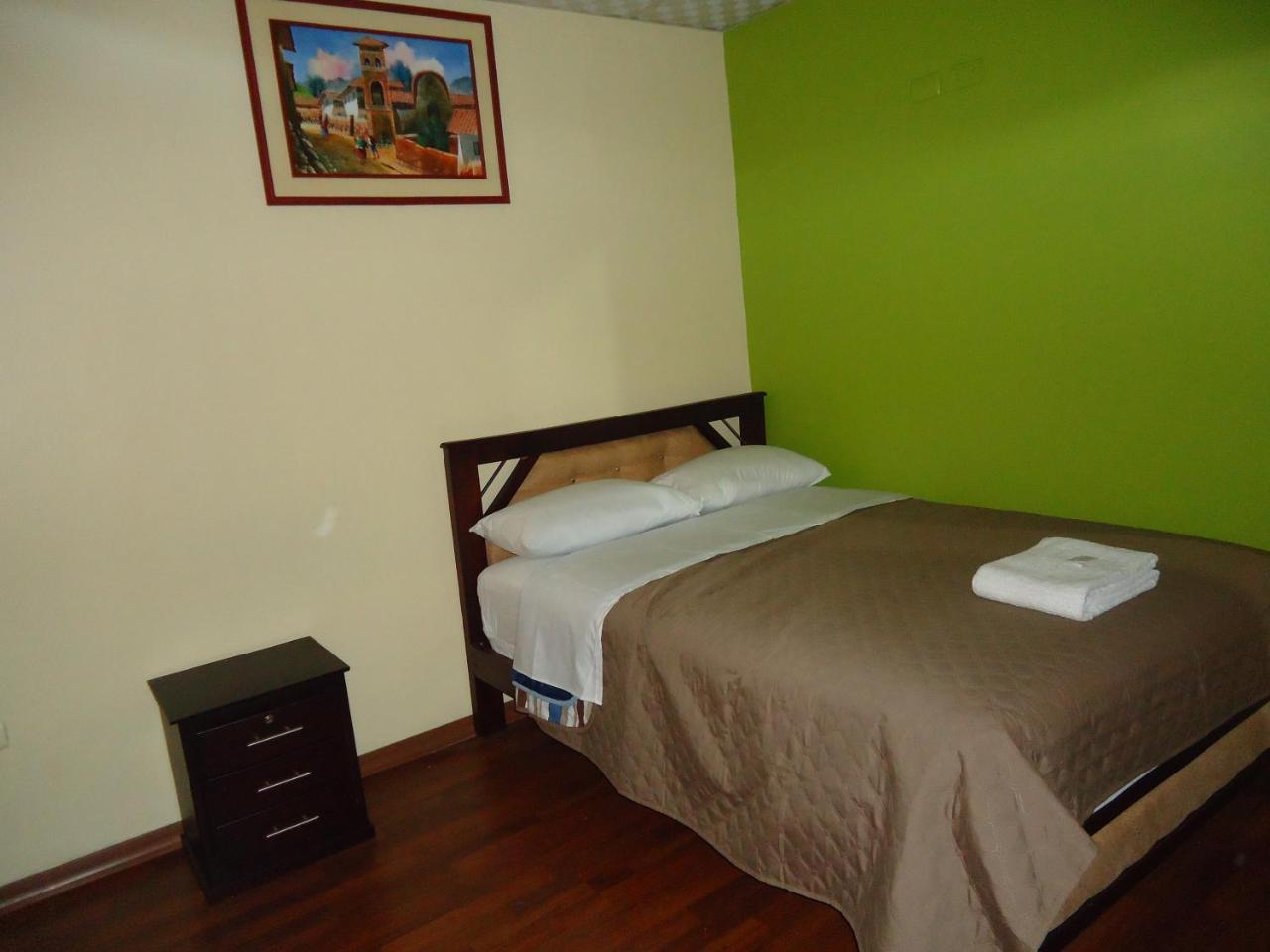 Hostal Bolivar Inn Quito Luaran gambar